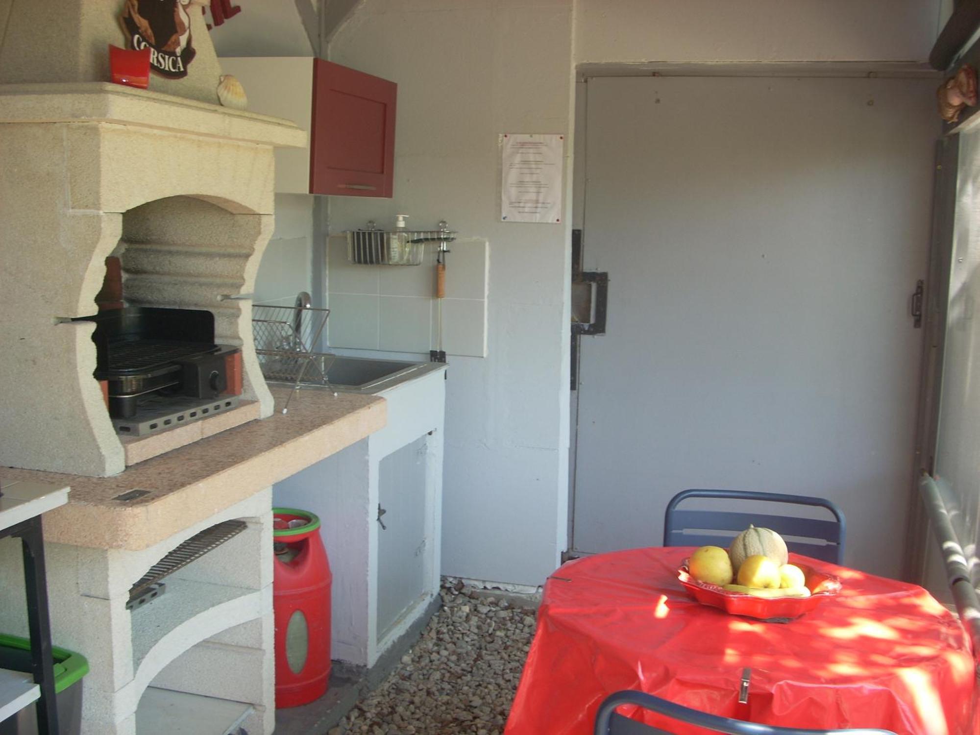 Chambre Independante Climatisee, Cuisine D'Ete, Piscine ซาร์แตน ภายนอก รูปภาพ